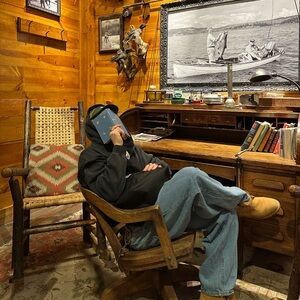 Meet your Posher, Chotiwut